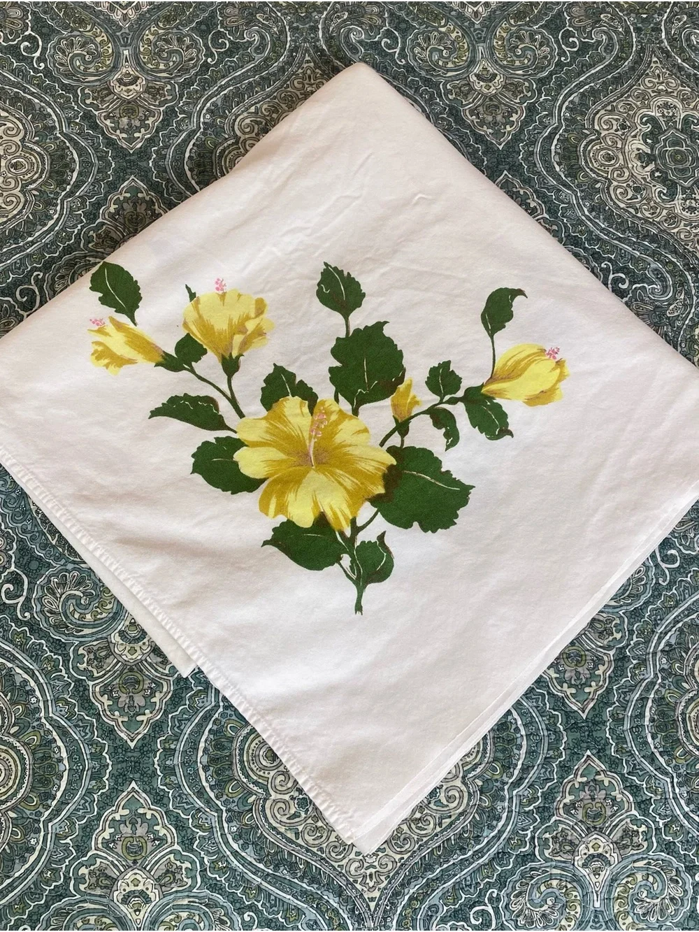 Vintage 50s California Hand Prints Tablecloth yellow hibiscus floral